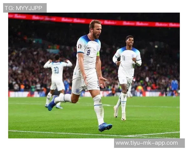 前裁判批评迪洛伦佐缺乏体育道德那不勒斯官方强烈反驳并发声谴责